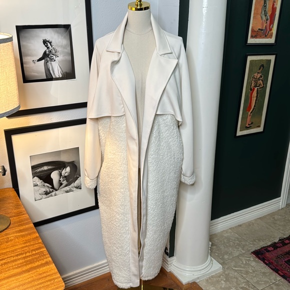 Lanston Sport Sherpa Trench Coat in Cream from Revolve (Worn once) - Picture 3 of 11